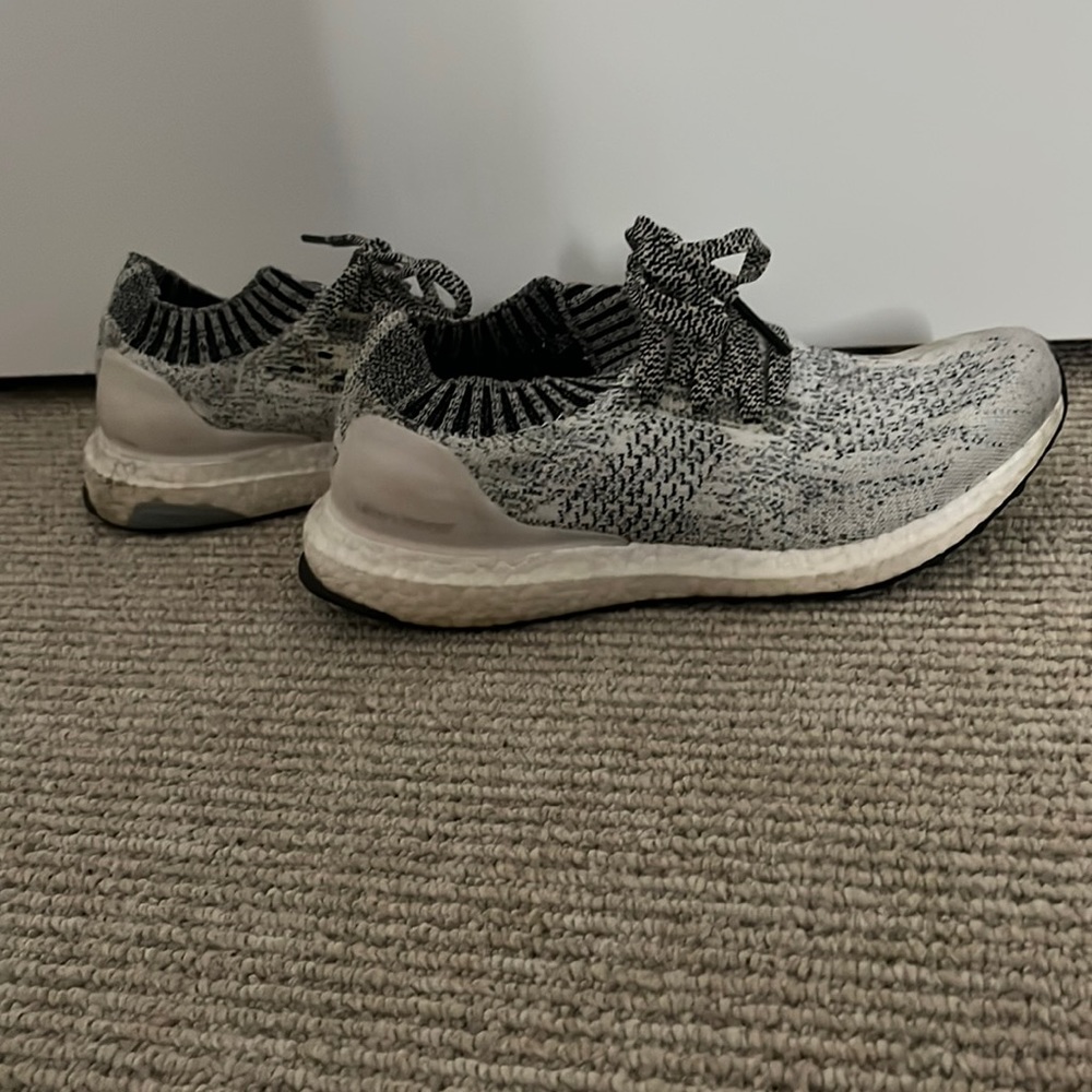 ADIDAS ULTRA BOOST WOMEN'S RUNNING SHOES